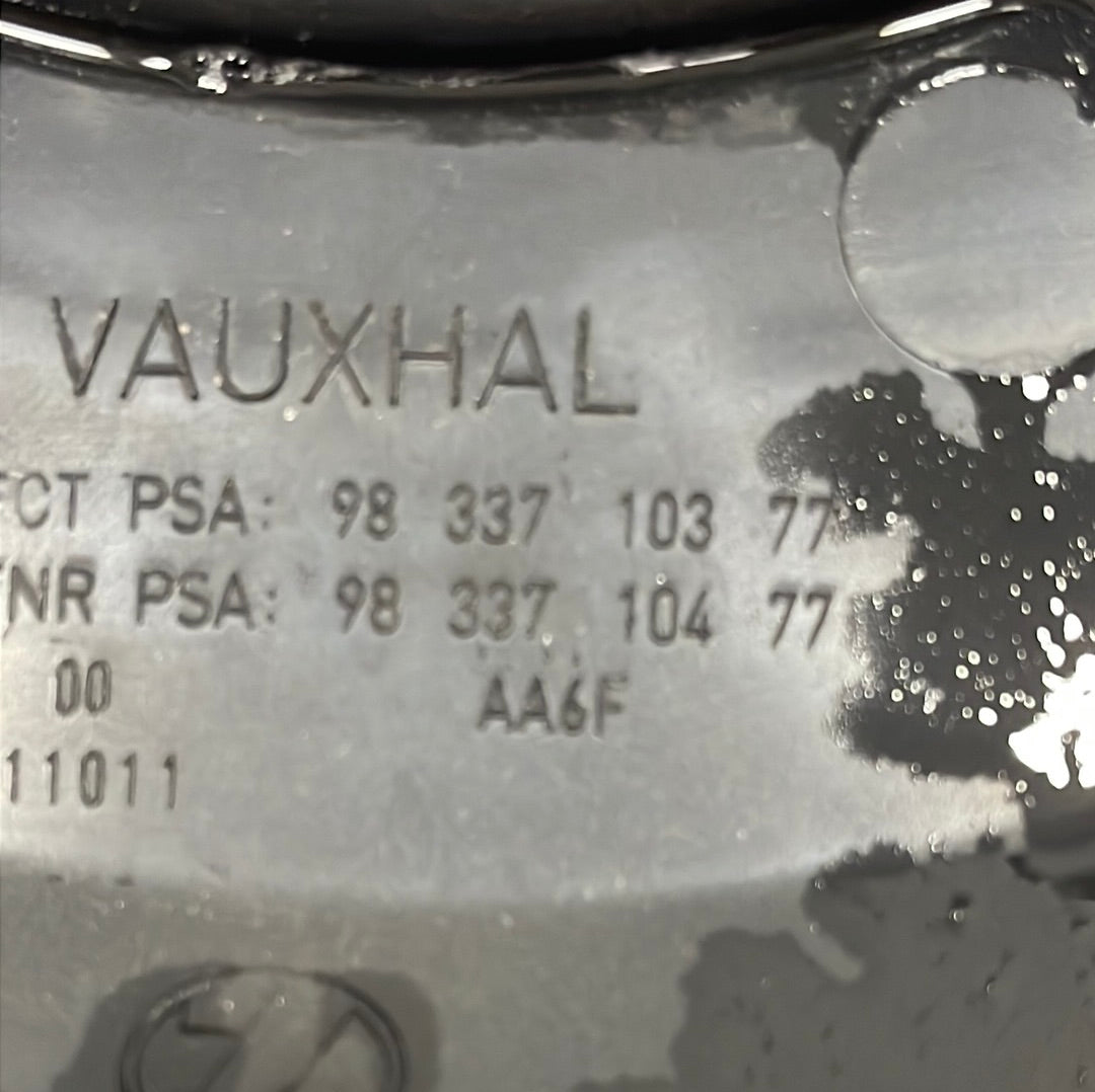 VAUXHALL VIVARO STEEL WHEEL CENTER CAP 5 STUD 2019-2024 P/N 9833710377