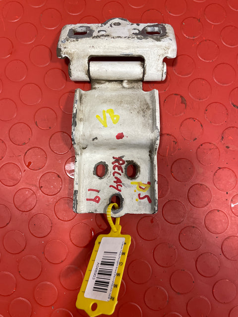 Citroen Relay/Peugeot Boxer REAR DOOR HINGE BOTTOM (white) 2015-2019 P/N A048903
