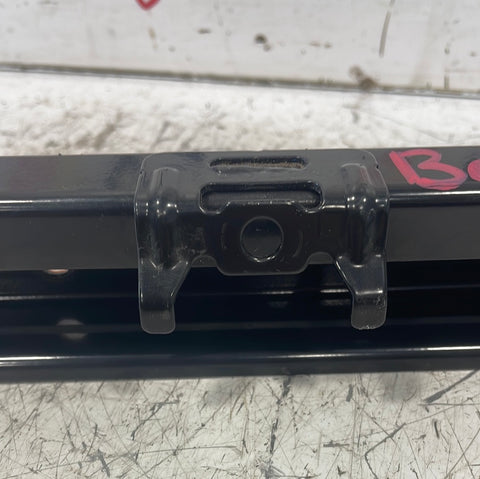 Citroen Berlingo/Peugeot Partner/Vauxhall Combo/Toyota Proace City SLIDING DOOR MIDDLE RAIL N/S 2019-2024 P/N 9828517380