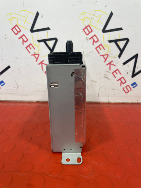 Citroen Dispatch/Peugeot Expert/Toyota Proace RADIO STEREO HEAD UNIT 2019-2024 P/N 9828709480