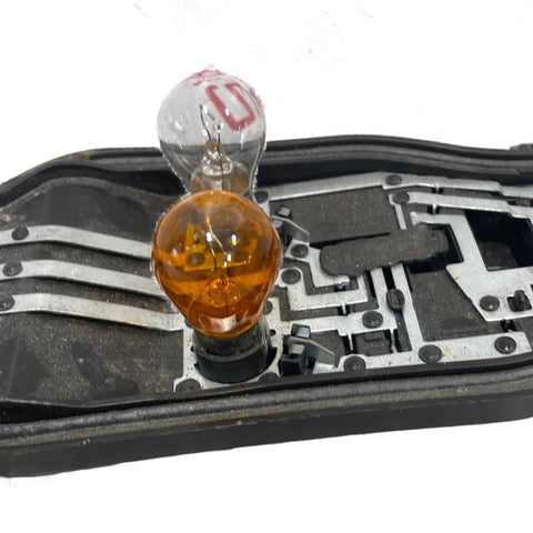 Citroen Berlingo/Peugeot Partner LAMP HOLDER 1.6 Rear Right Handside 2019-2024 P/N 41018017