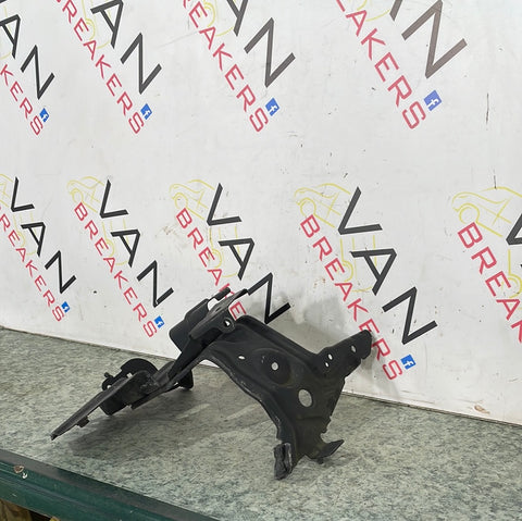 Ford Transit Custom 150 FUSE BOX MOUNTING BRACKET 2.2 TDCI 2014-2017 P/N BK21V020C74