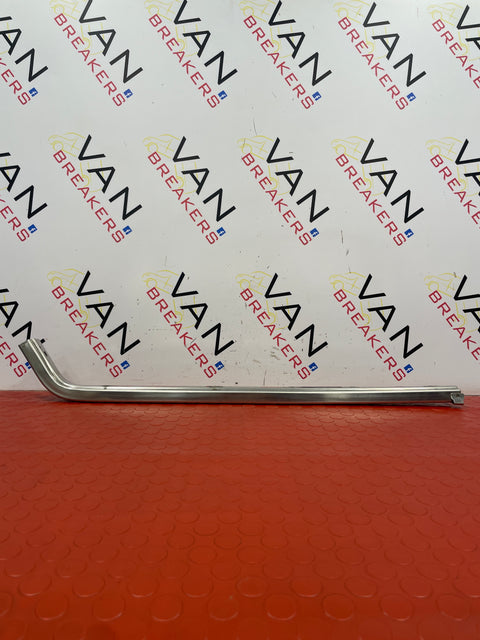 Volkswagen Caddy SLIDING DOOR UPPER TOP RAIL 2004-2010 P/N 2K0843871E