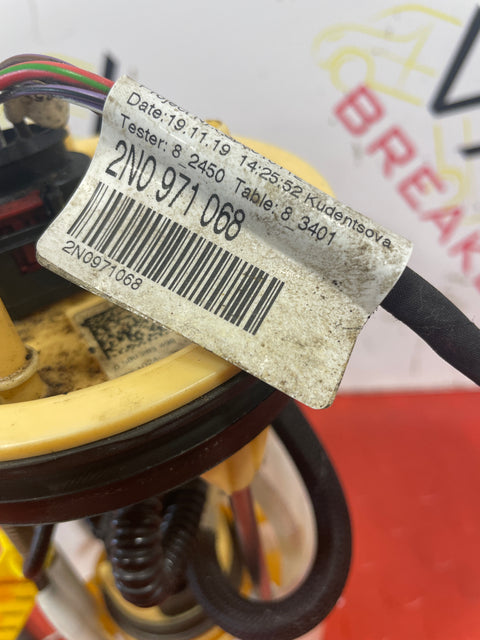 VW CRAFTER Fuel Sender Unit and Fuel Pump Wiring 2.0 TDI 2017 P/N 0580203498 2N0971068