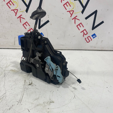 Volkswagen Caddy DRIVER SIDE FRONT DOOR LOCK AND CABLE 2013 P/N 3D2837016AB