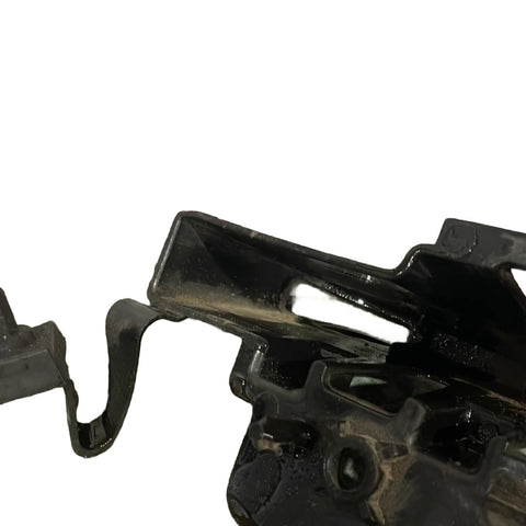 Citroen Berlingo/Peugeot Partner REAR BUMPER MOUNTING BRACKET Driver's Side 1.6 2015-2018 P/N 9680554680