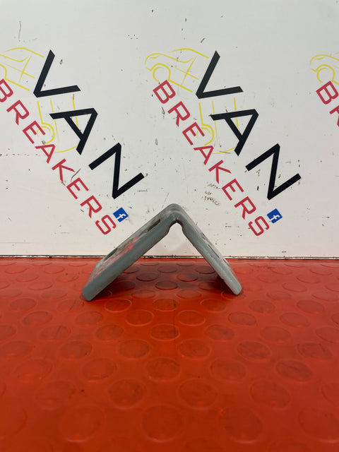 Ford Transit Custom BUMPER MOUNTING BRACKET (right front) 2013-2018 P/N BK2116D154AA