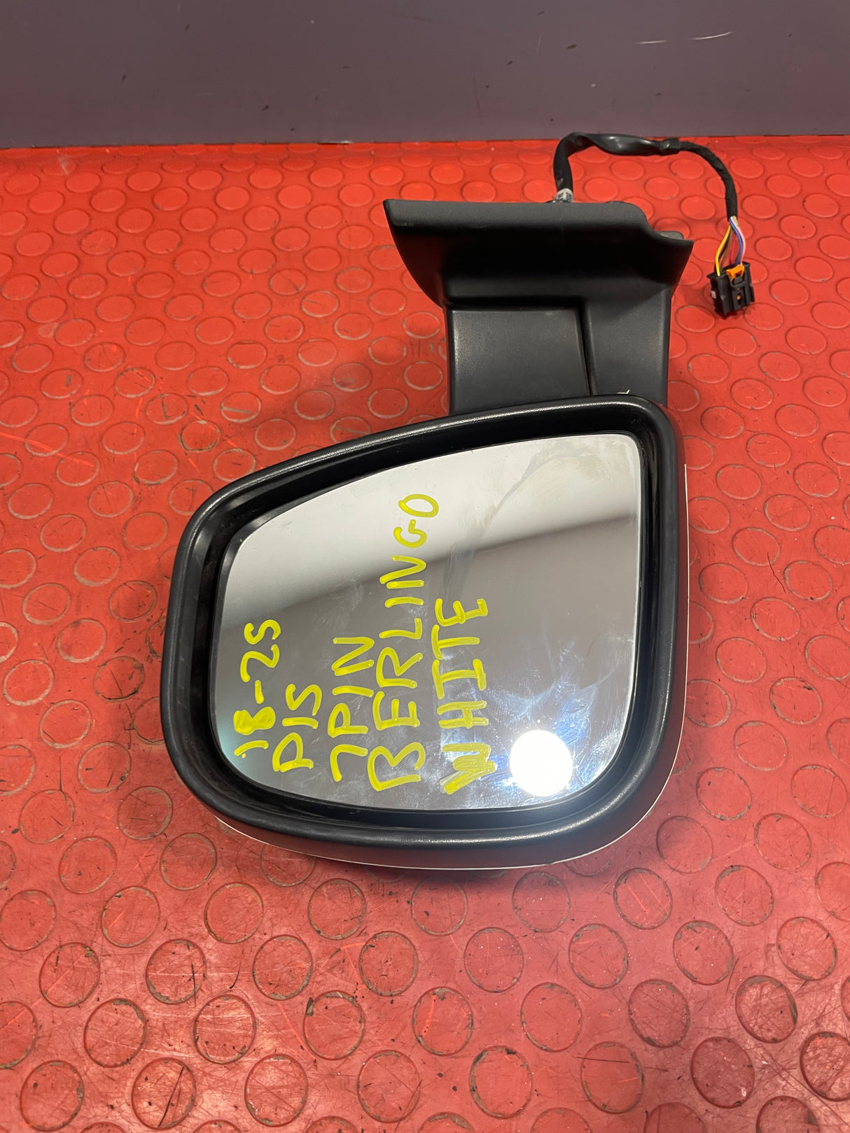 Citroen Berlingo/Peugeot Partner/Vauxhall Combo/Toyota Proace City WING MIRROR Passenger's Side 7 PIN 1.5 2018-2025 P/N 98169900XT - 3