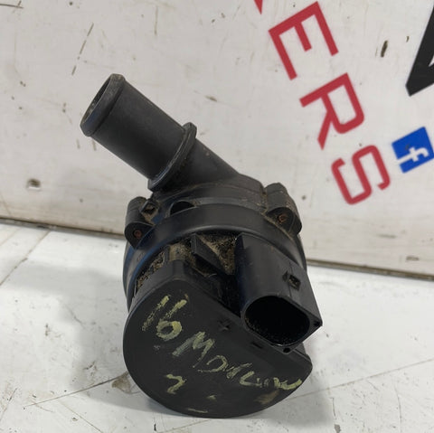 Vauxhall Movano CIRCULATION ADDITIONAL WATER PUMP 2.3 RWD 2016 P/N 0 392 023 015