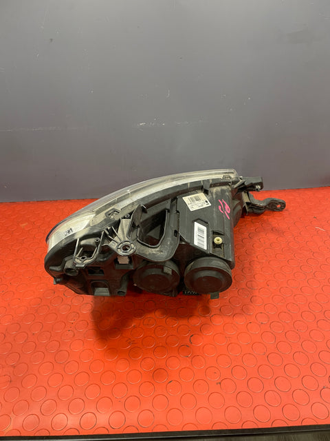 Citroen Dispatch/Peugeot Expert PASSENGER SIDE HEADLIGHT 2011-2016 P/N 89902607 - 4