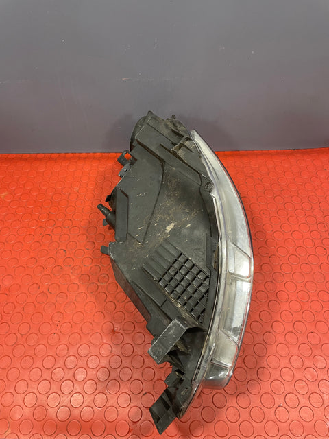 Peugeot Partner HEADLIGHT RIGHT DRIVERS SIDE 2012-2015 P/N 9677202180