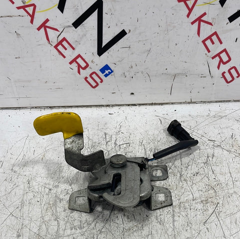 Citroen Dispatch/ Peugeot Expert BONNET LOCK CATCH 07- 14 P/N 9655142880