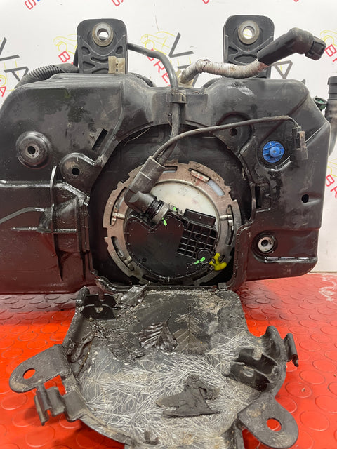 Ford Transit Custom/MK8 2.0 ADBLUE TANK COMPLETE WITH PUMP 2017/2023 P/N GK215J228AH/GK215J229AD