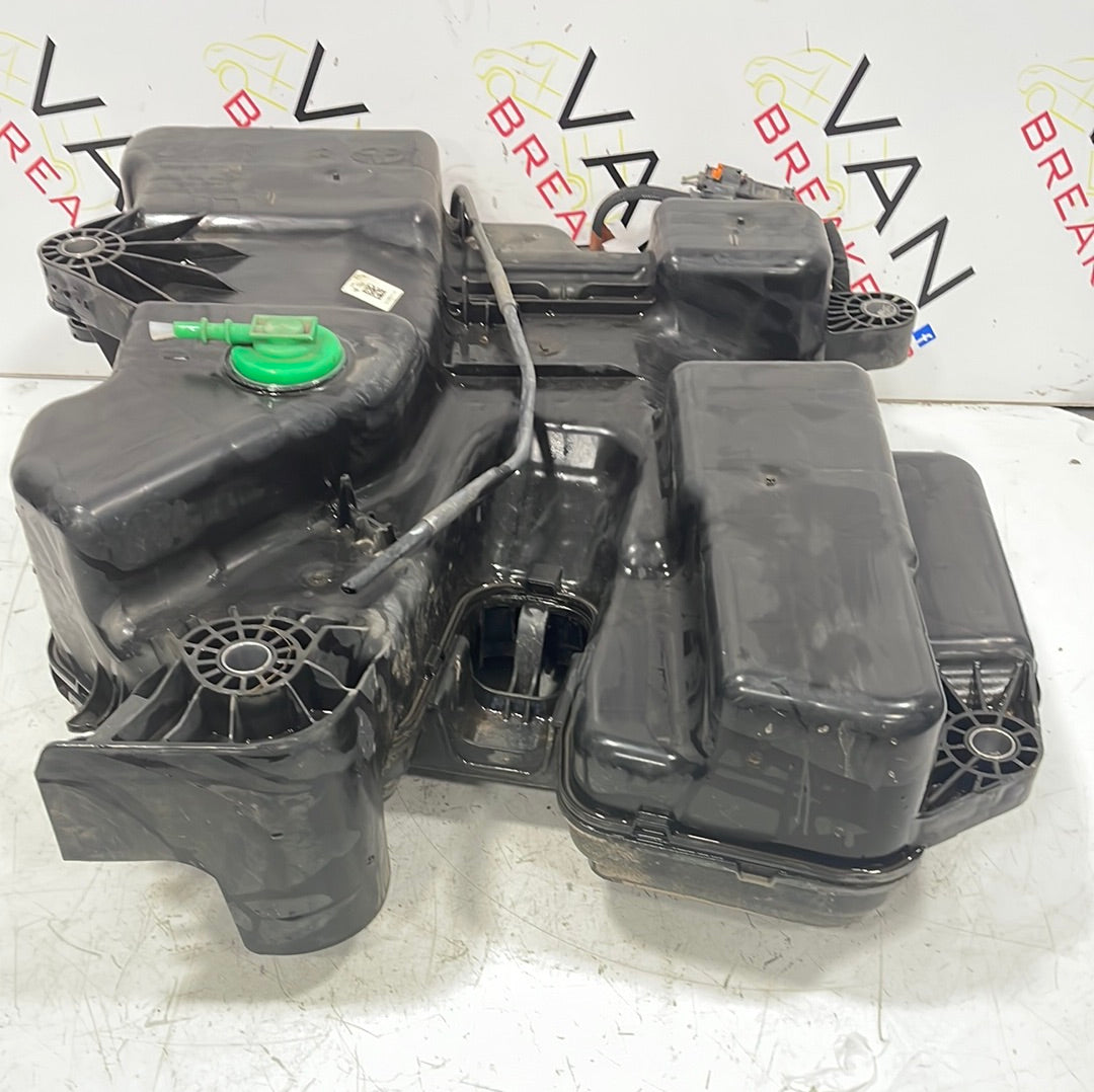 Citroen Dispatch/ Peugeot Expert/ Vauxhall Vivaro/ Toyota Proace/Fiat Scudo 1.5 HDI ADBLUE TANK 2019-2024 P/N 9842316580 - 1