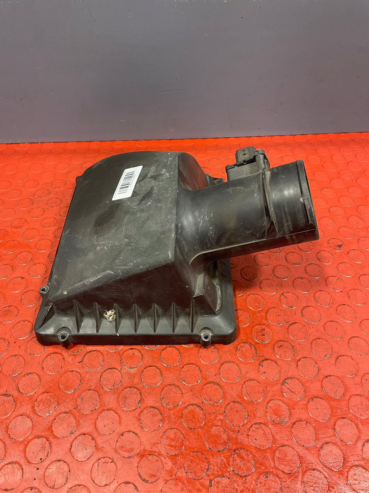 Vauxhall Vivaro/Renault Trafic AIR BOX LID AND MAF SENSOR 2014-2019 P/N H8201333223