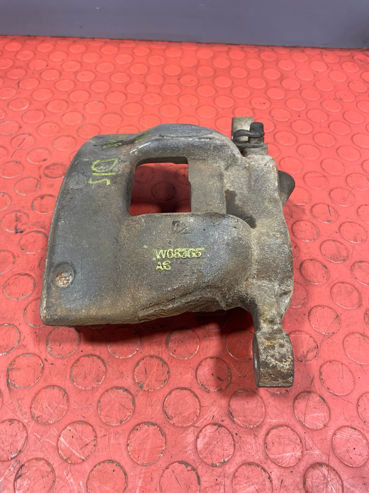 Ford Transit MK8/Custom BRAKE CALIPER Front Drivers Side 2.0 2013-2023 P/N W08365AG - 1