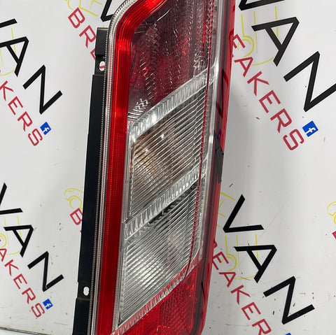 Ford Transit Custom TAILLIGHT DRIVER SIDE RH P/N BK2113404AD
