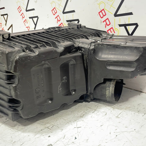 Citroen Dispatch/Peugeot Expert AIR BOX 2.0 2008-2016 P/N 1498555080