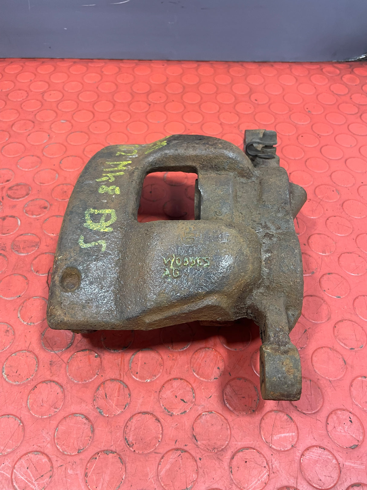 Ford Transit MK8/Custom BRAKE CALIPER Front Drivers Side 2013-2023 P/N W05565AG