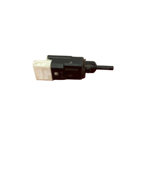 Renault Master BRAKE LIGHT SWITCH 2010–2019 2.3 dCi 4-pin P/N 253205115R
