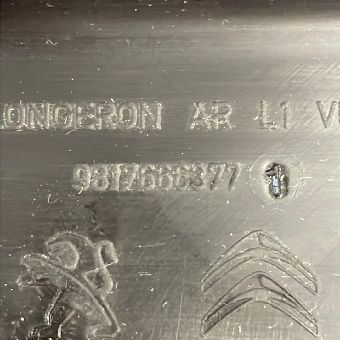 Citroen Berlingo/Peugeot Partner/Toyota Proace City/Vauxhall Combo PASSENGER SIDE N/S SLIDING DOOR TRIM 2019-2024 P/N 9817666377