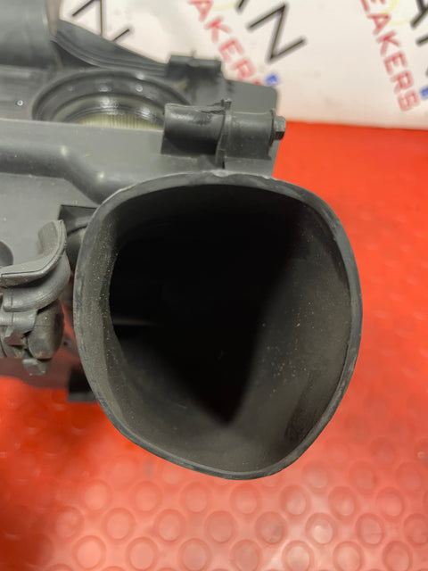 Ford Transit Connect AIR FILTER BOX HOUSING 1.6L 2014 P/N AV619600BG