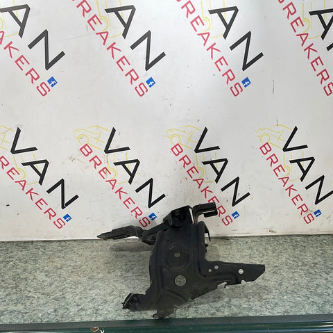 Ford Transit Custom 150 FUSE BOX MOUNTING BRACKET 2.2 TDCI 2014-2017 P/N BK21V020C74