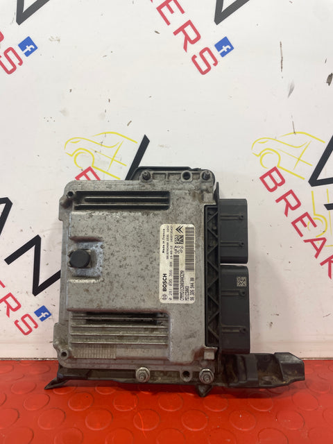 Peugeot Expert/Citroen Dispatch/Vauxhall Vivaro ECU MODULE P/N 9832694480