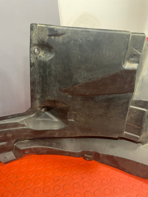 Toyota Hilux WHEEL ARCH AND MUDGUARD LINER PASSENGER SIDE 2016-2020 Single Cab P/N 53876-0K260 / 53806-0K160