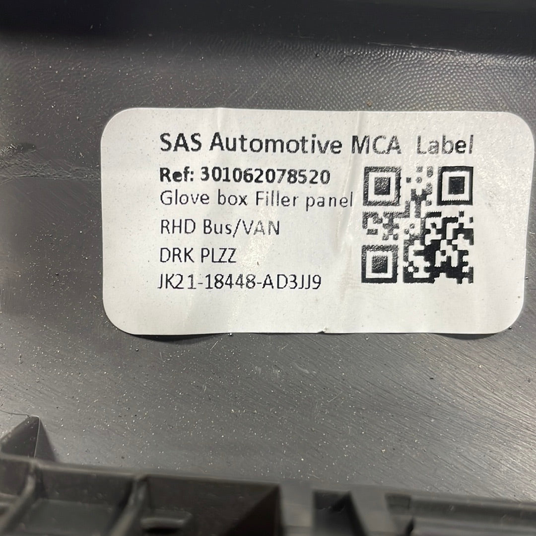 Ford Transit Custom PASSENGER SIDE FRONT DOOR WINDOW STRIP 2.0 2019-2023 P/N JK2118448