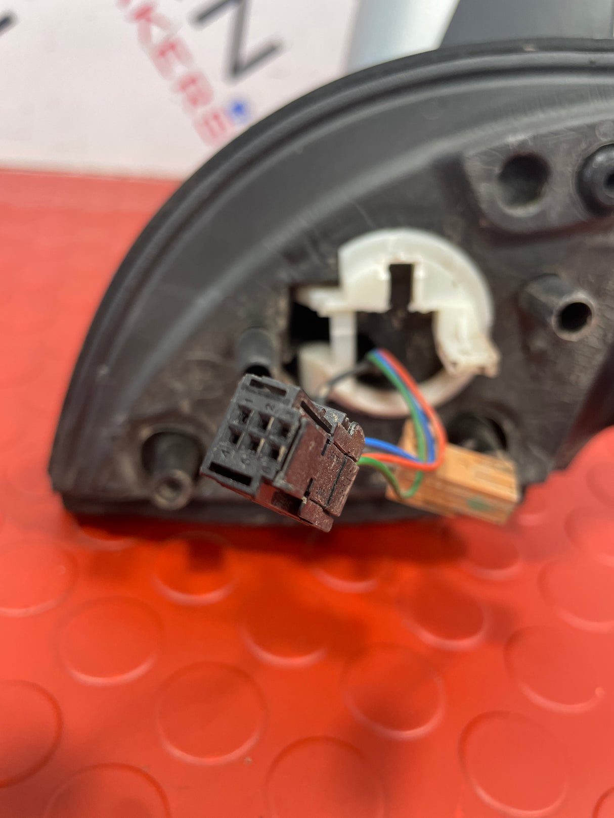 Citroen Berlingo/Peugeot Partner WING MIRROR Driver's Side RH 2013-2018 (w/ Damage) P/N 232636104 - 1