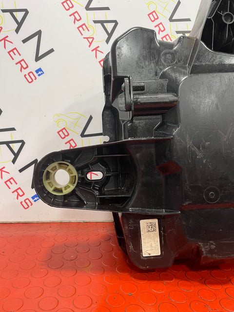 Citreon Berlingo/Peugeot Partner/Vauxhall Combo/Proace City 1.5 ADBLUE TANK COMPLETE WITH PUMP 2019> P/N 9832421480