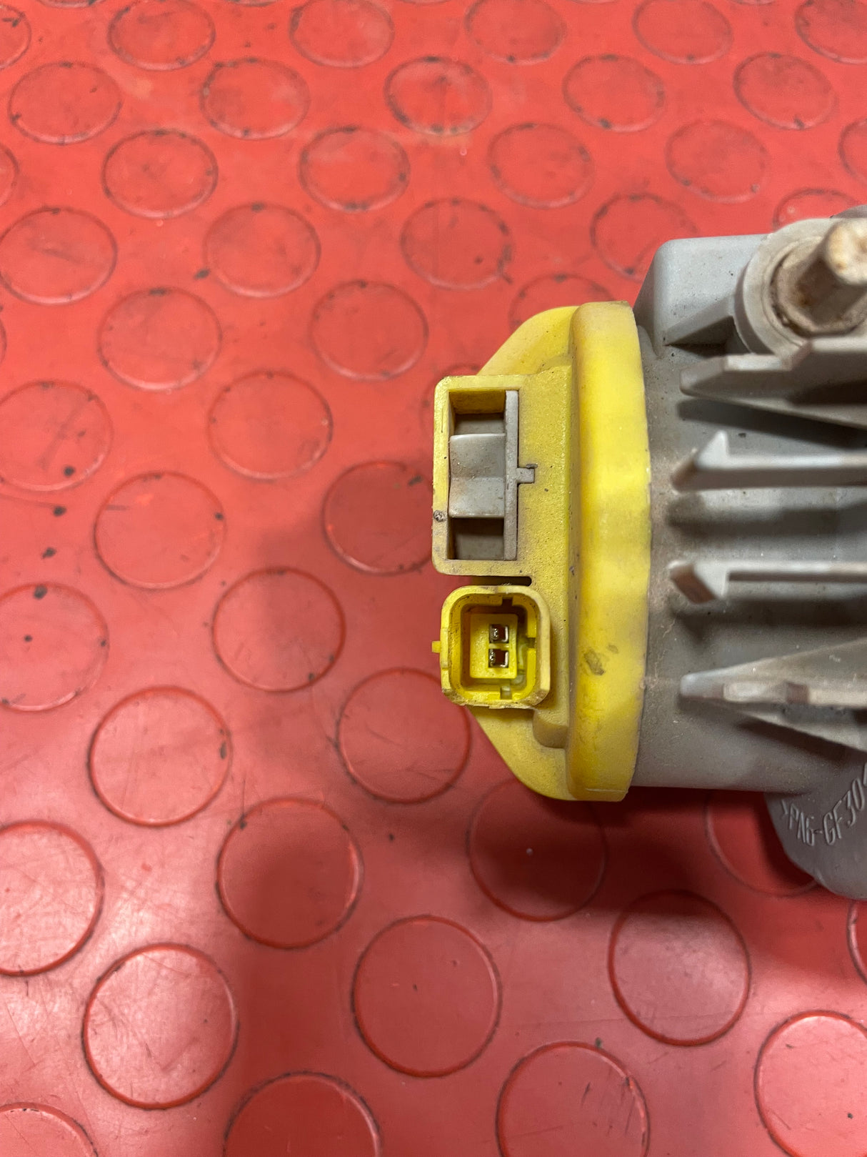 Citroen Berlingo FOG LIGHT ASSEMBLY Passenger Side 2008-2011 P/N 20103579