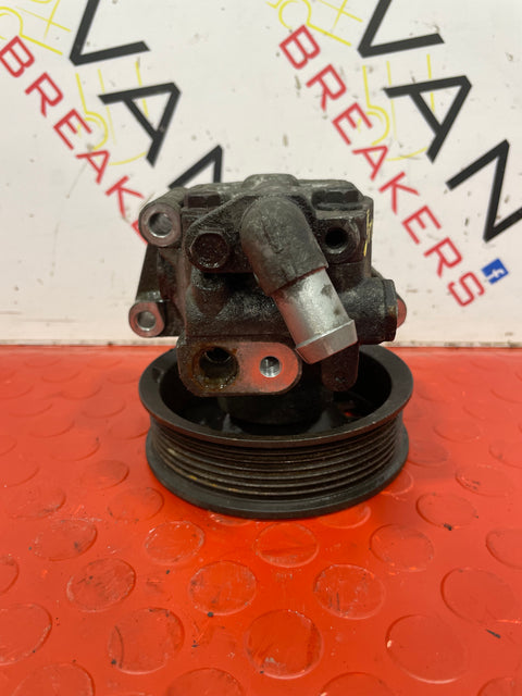 Ford Transit POWER STEERING PUMP EURO5 2.2 RWD 2015 P/N CC113A696BB