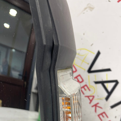 Citroen Relay/ Peugeot Boxer/ Fiat Ducato DRIVERS SIDE WING MIRROR RIGHT O/S SHORT ARM (DAMAGED) PLEASE SEE PHOTOS 2014-2023 P/N GV52530R
