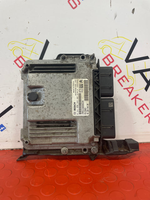 Peugeot Expert/Citroen Dispatch/Vauxhall Vivaro ECU MODULE P/N 9832694480