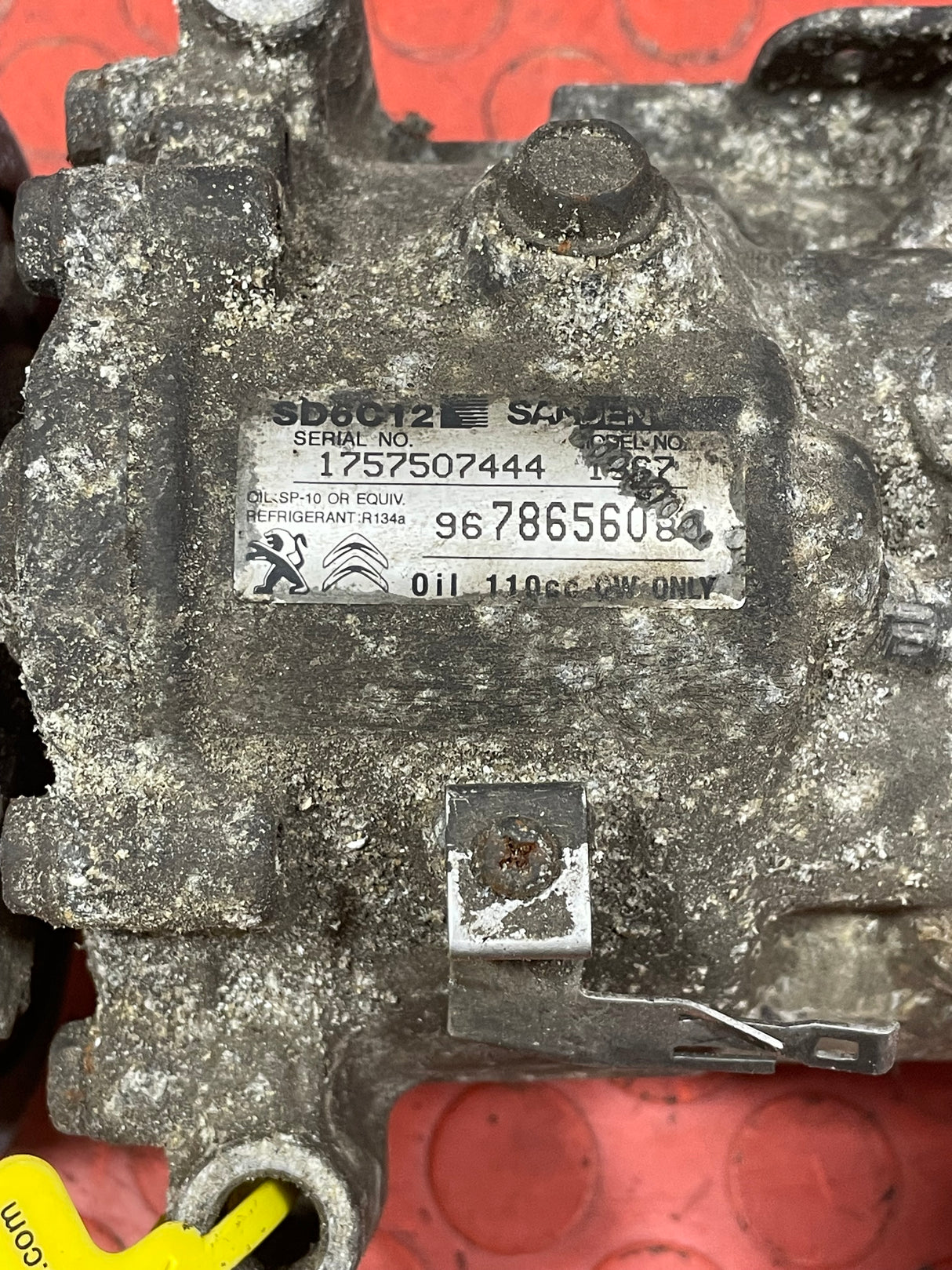 Citroen Berlingo/Peugeot Partner AIR CONDITIONING PUMP (2Pins) 2011-2018 P/N 9678656080 - 9