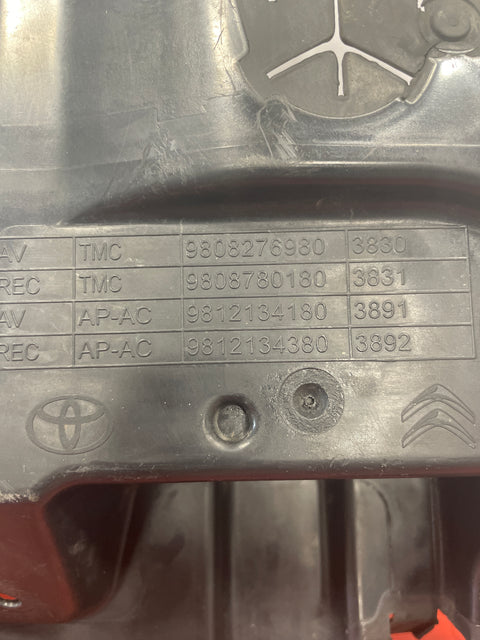 Citroen Dispatch/Vauxhal Vivaro/Toyota Proace/Peugeot Expert INTERCOOLER AIR GUIDE DUCT CHANNEL 2017-2023 P/N 9808276980