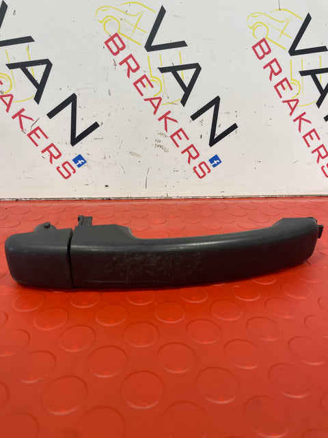 Renault Trafic III (2019) / Master (2016) PASSENGER SIDE FRONT OUTER DOOR HANDLE (X82) 2019 P/N 806062978R