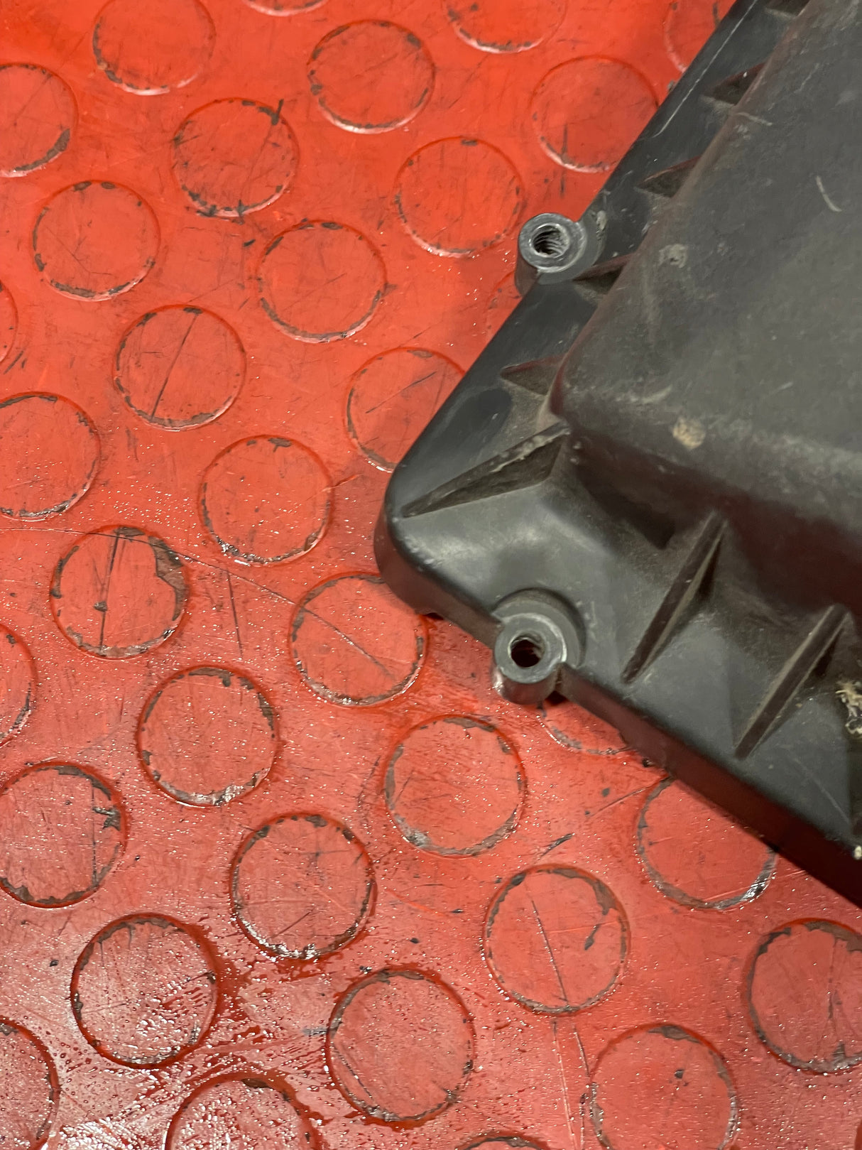 Vauxhall Vivaro/Renault Trafic AIR BOX LID AND MAF SENSOR 2014-2019 P/N H8201333223