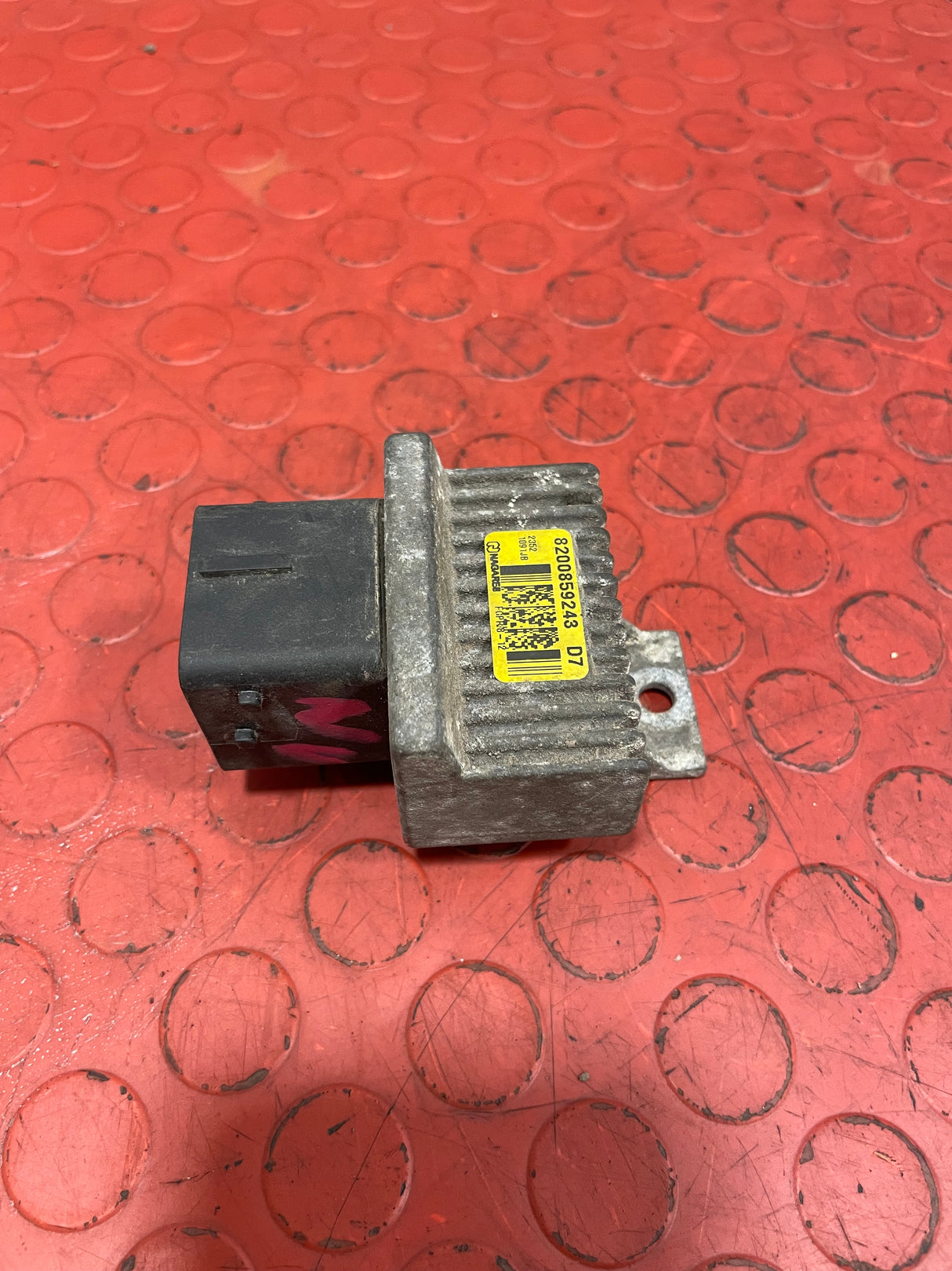 Renault Trafic/Vauxhall Vivaro/Nissan NV300 GLOW PLUG RELAY 2.0 2001-2014 P/N 8200859243