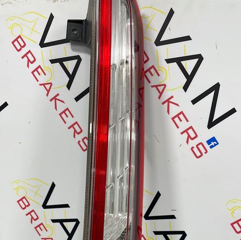 Ford Transit Custom TAILLIGHT DRIVER SIDE RH P/N BK2113404AD