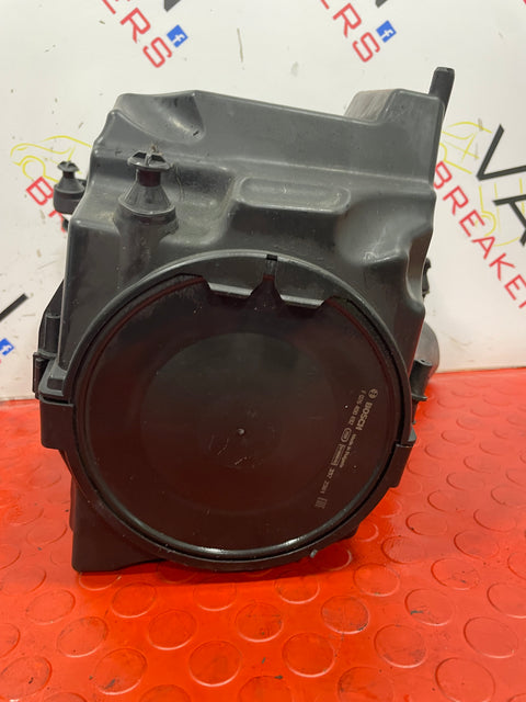 Ford Transit Connect AIR FILTER BOX HOUSING 1.6L 2014 P/N AV619600BG