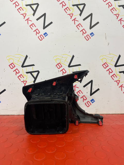 Toyota Hilux Mk8 DRIVERS SIDE DASH VENT 2017-2021 P/N 5565-0KK050