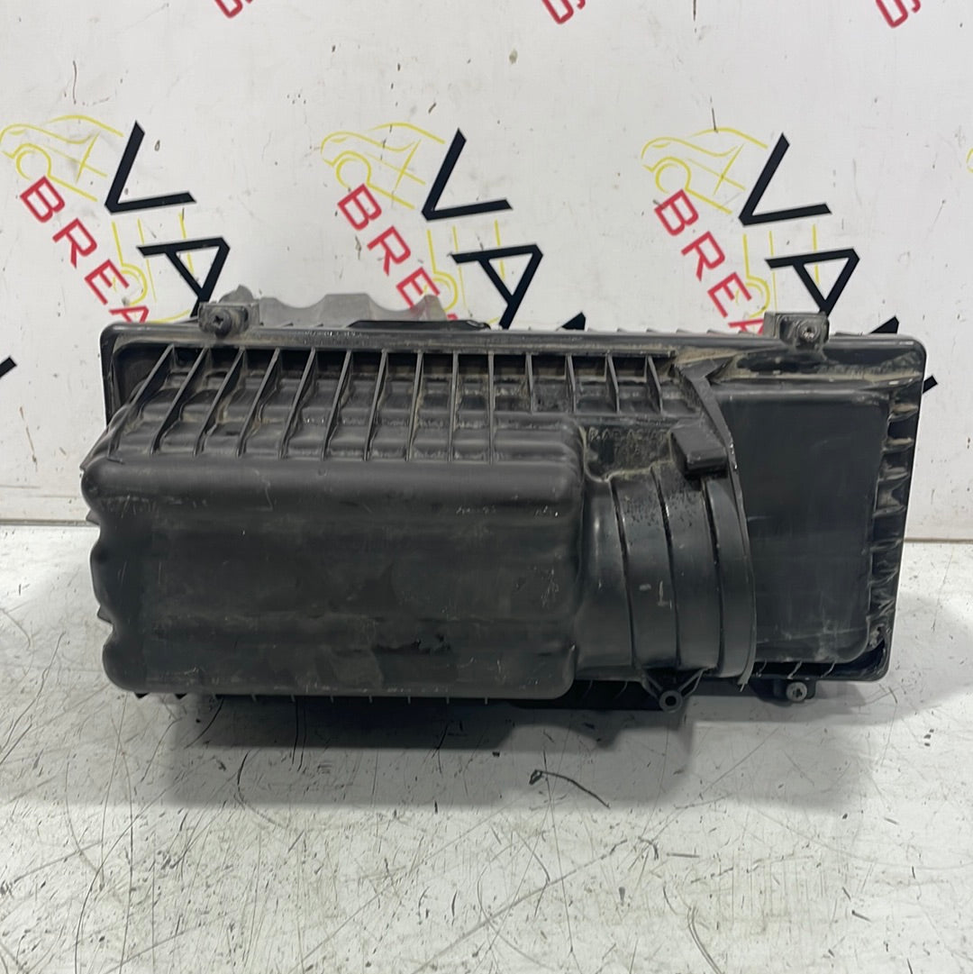 Citroen Dispatch/Peugeot Expert AIR BOX 2.0 2008-2016 P/N 1498555080