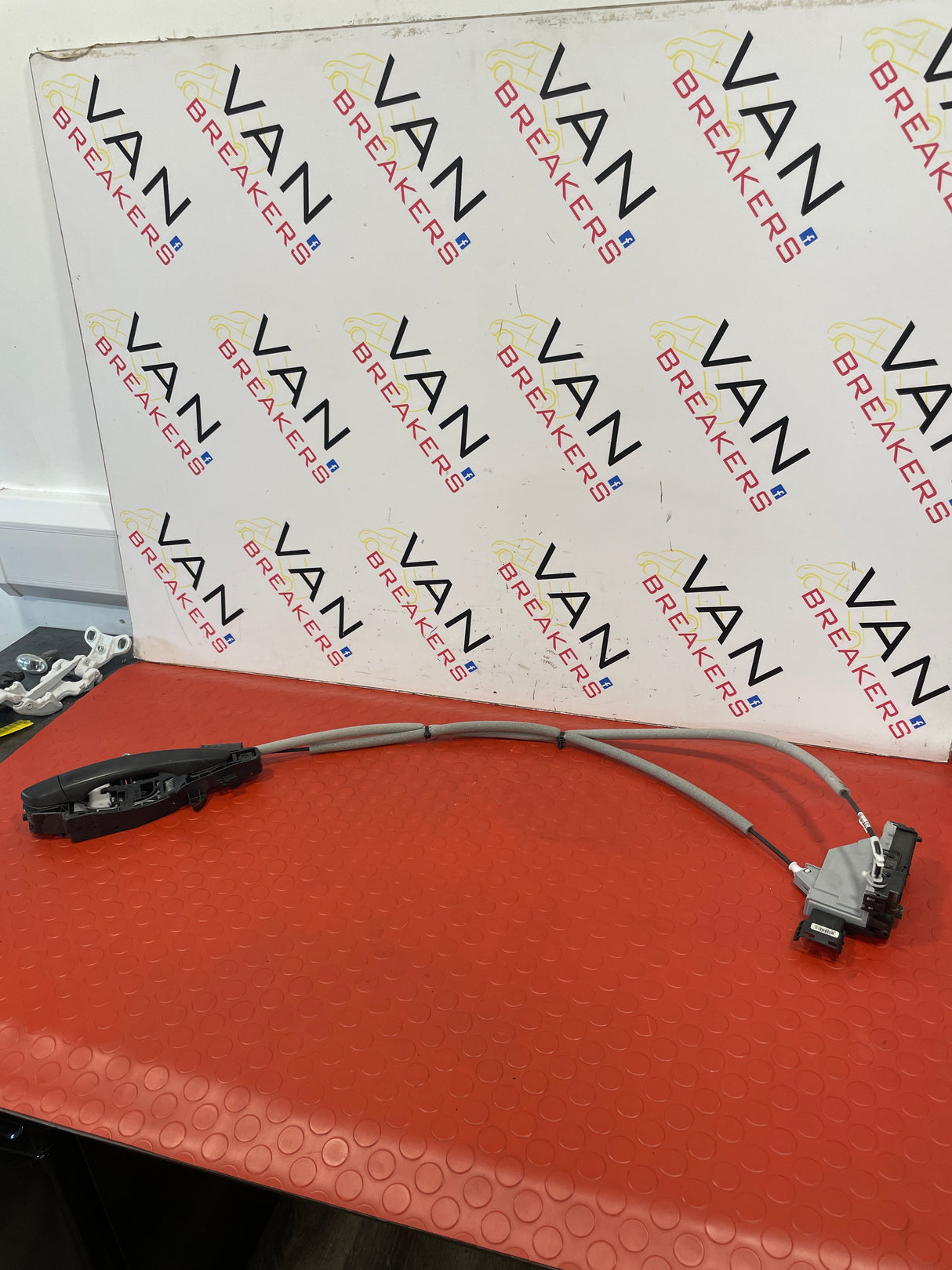 Citroen Dispatch/Peugeot Expert/Toyota Proace/Vauxhall Vivaro DRIVERS SIDE SLIDING DOOR MECHANISM WITH HANDLE P/N 9688834080U