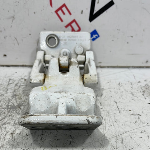 Ford Transit MK8 REAR DOOR HINGE PASSENGER SIDE LOWER N/S 2014-2018 P/N BK31V429A15