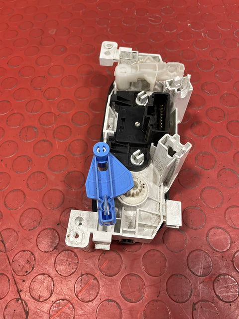 Renault Trafic/Vauxhall Vivaro HEATER CONTROL SWITCHES WITH AIR CONDITIONING 2014-2019 P/N 30080060
