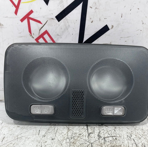 Citroen Dispatch/ Peugeot Expert/ Vauxhall Vivaro/ Toyota Proace INTERIOR FRONT ROOF LIGHT P/N 1520400000