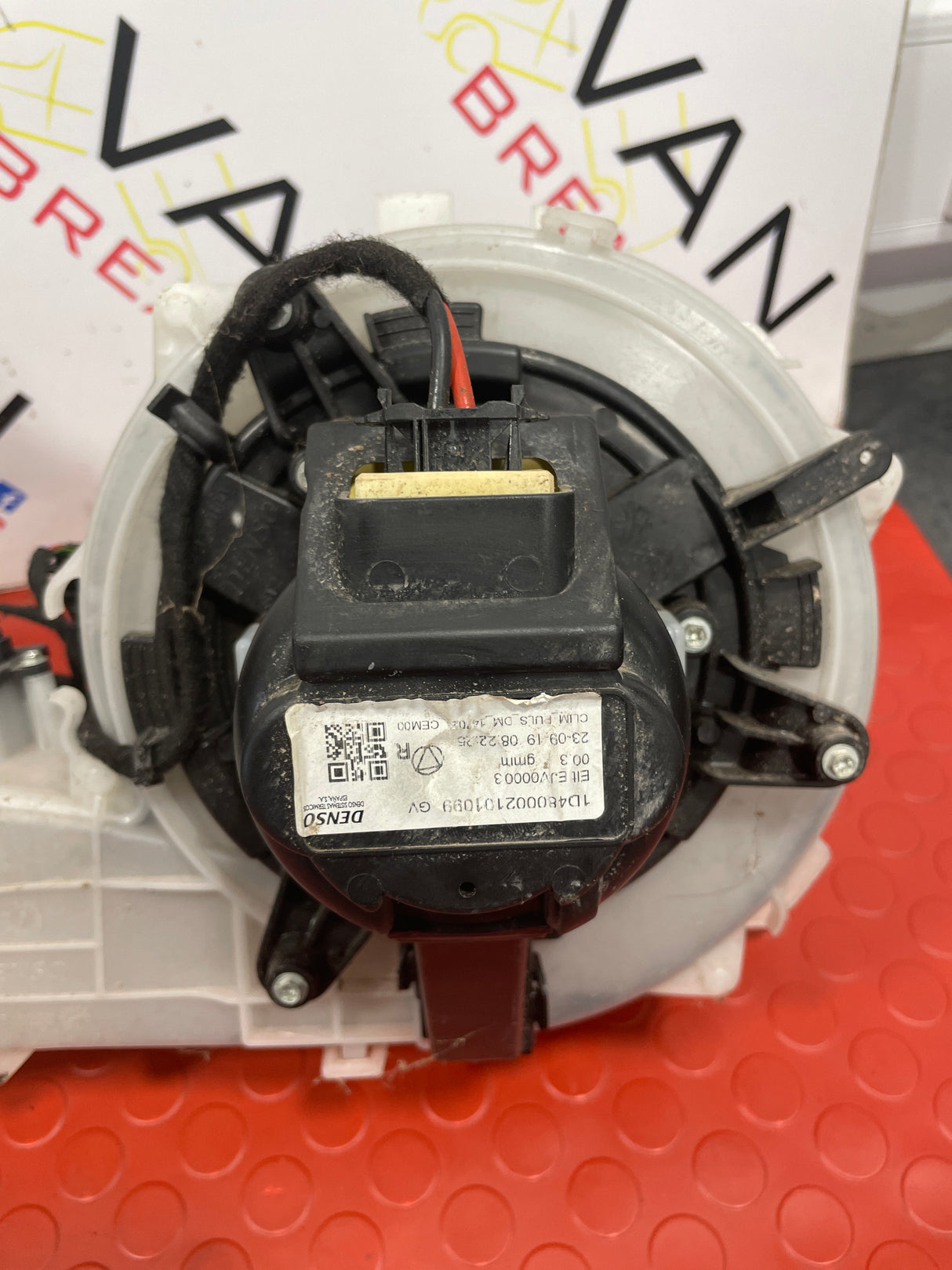 Citroen Dispatch/Vauxhal Vivaro/Toyota Proace/Peugeot Expert INTERIOR HEATER CLIMATE BOX ASSEMBLY 1.6 HDI 2017-2023 P/N 9802501680